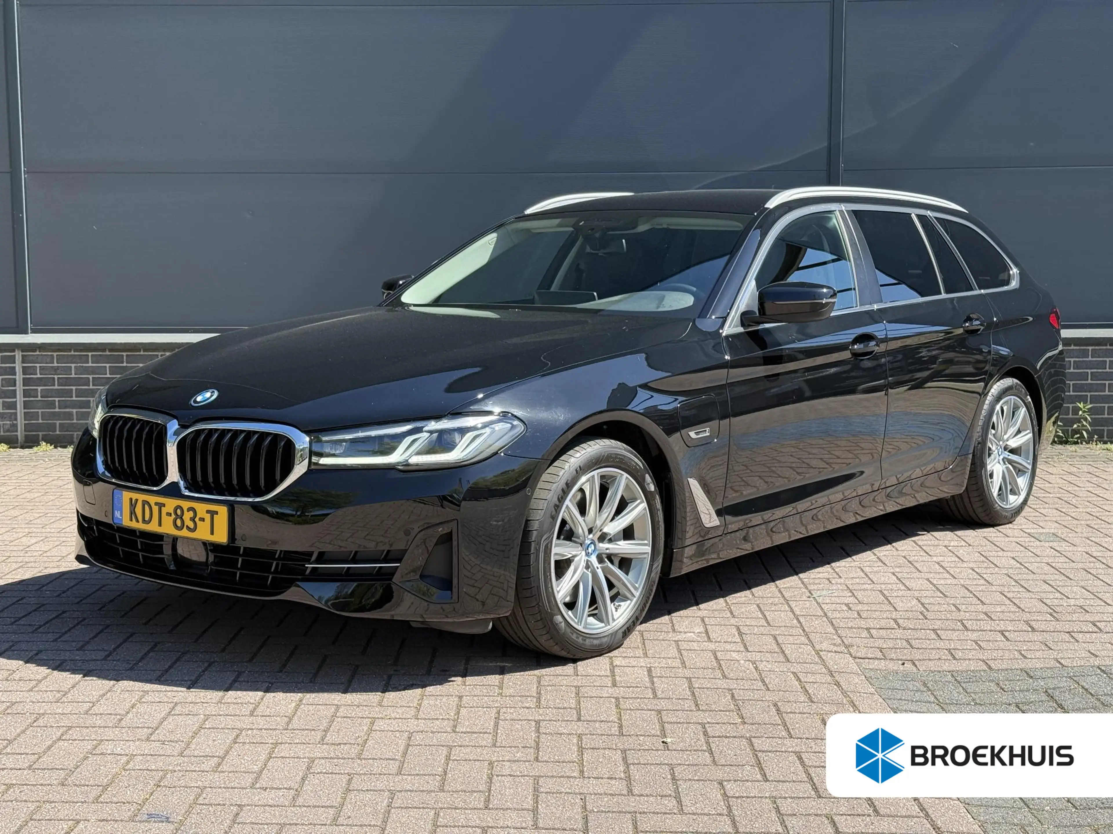 BMW 530 5-serie Touring 5 Serie Touring 530e xDrive Execut