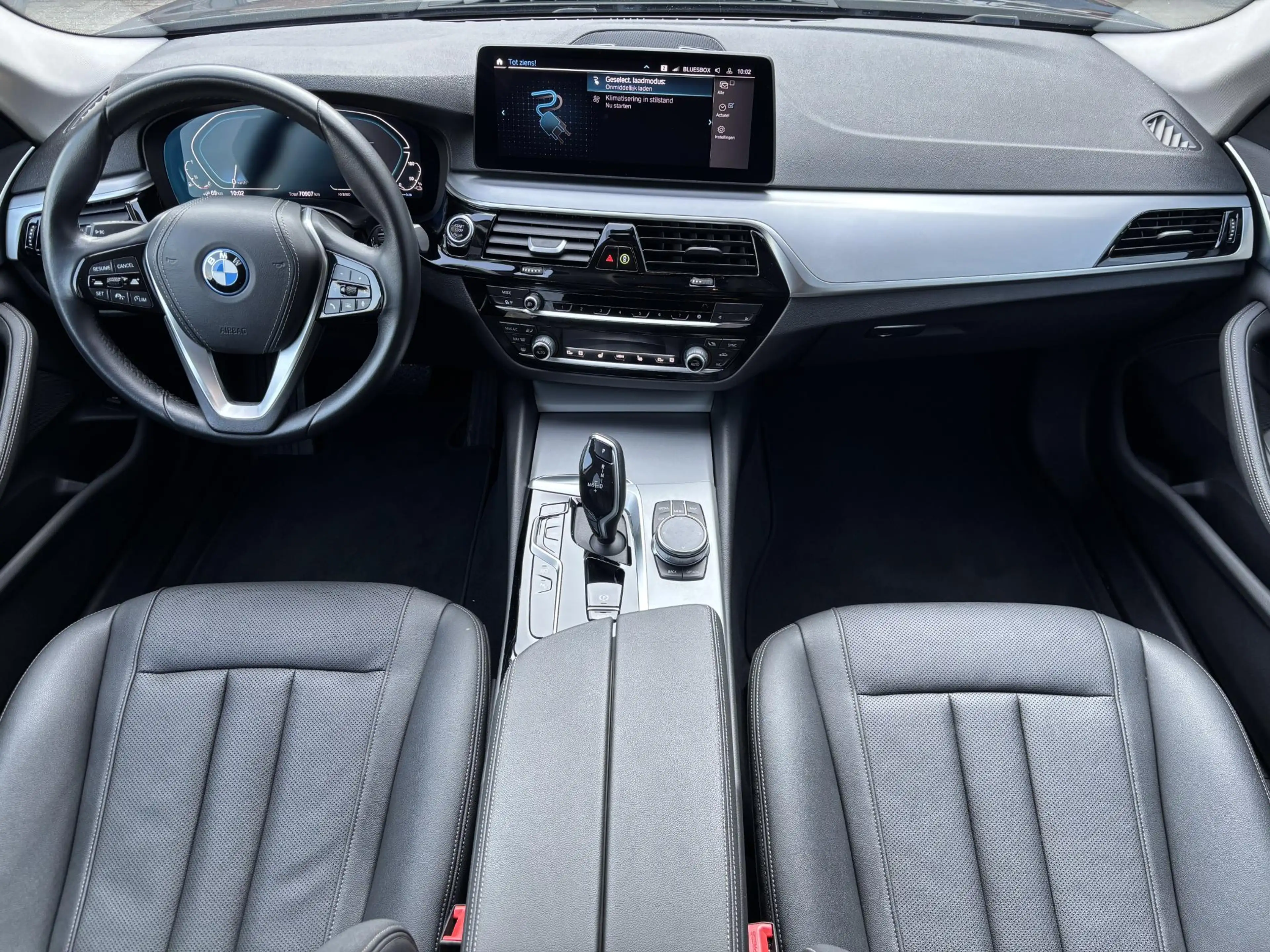 BMW 530 5-serie Touring 5 Serie Touring 530e xDrive Execut — photo 23