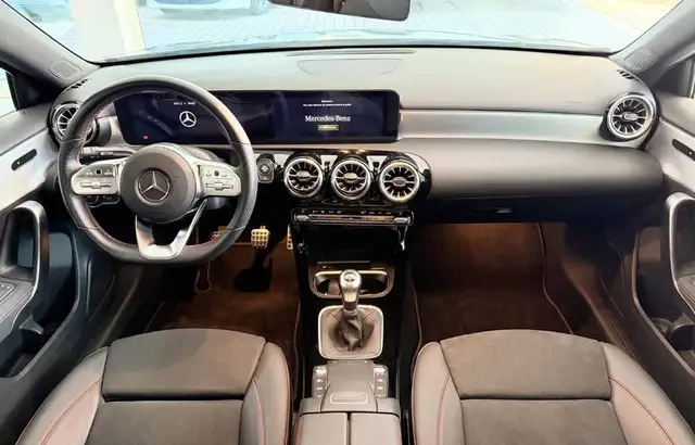 Mercedes-Benz A-Class view 12