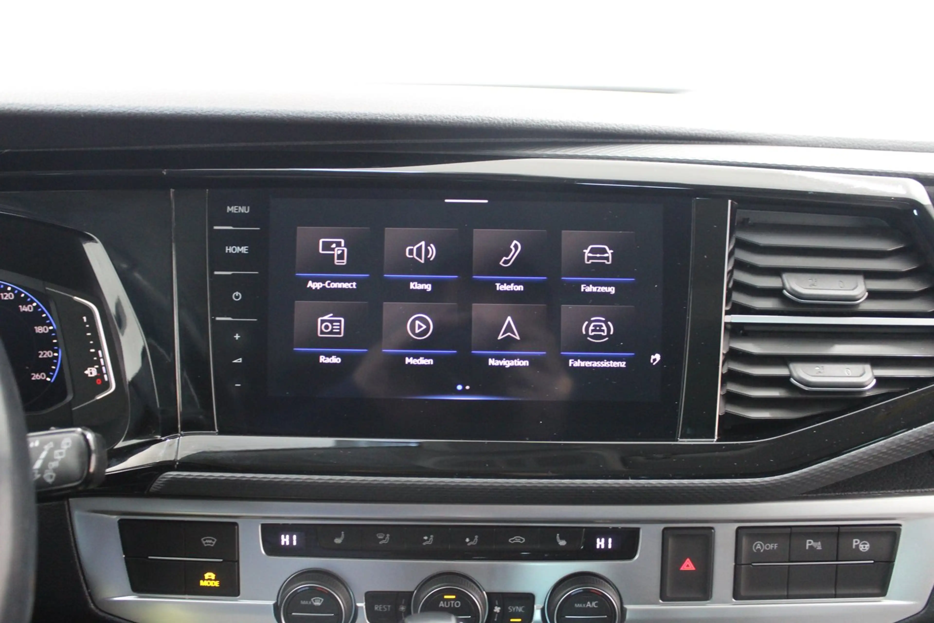 Volkswagen T6.1 Multivan VW T6.1 Multivan Cruise TDI 4MOTION — photo 14