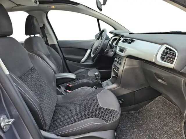 Citroen C3 view 11