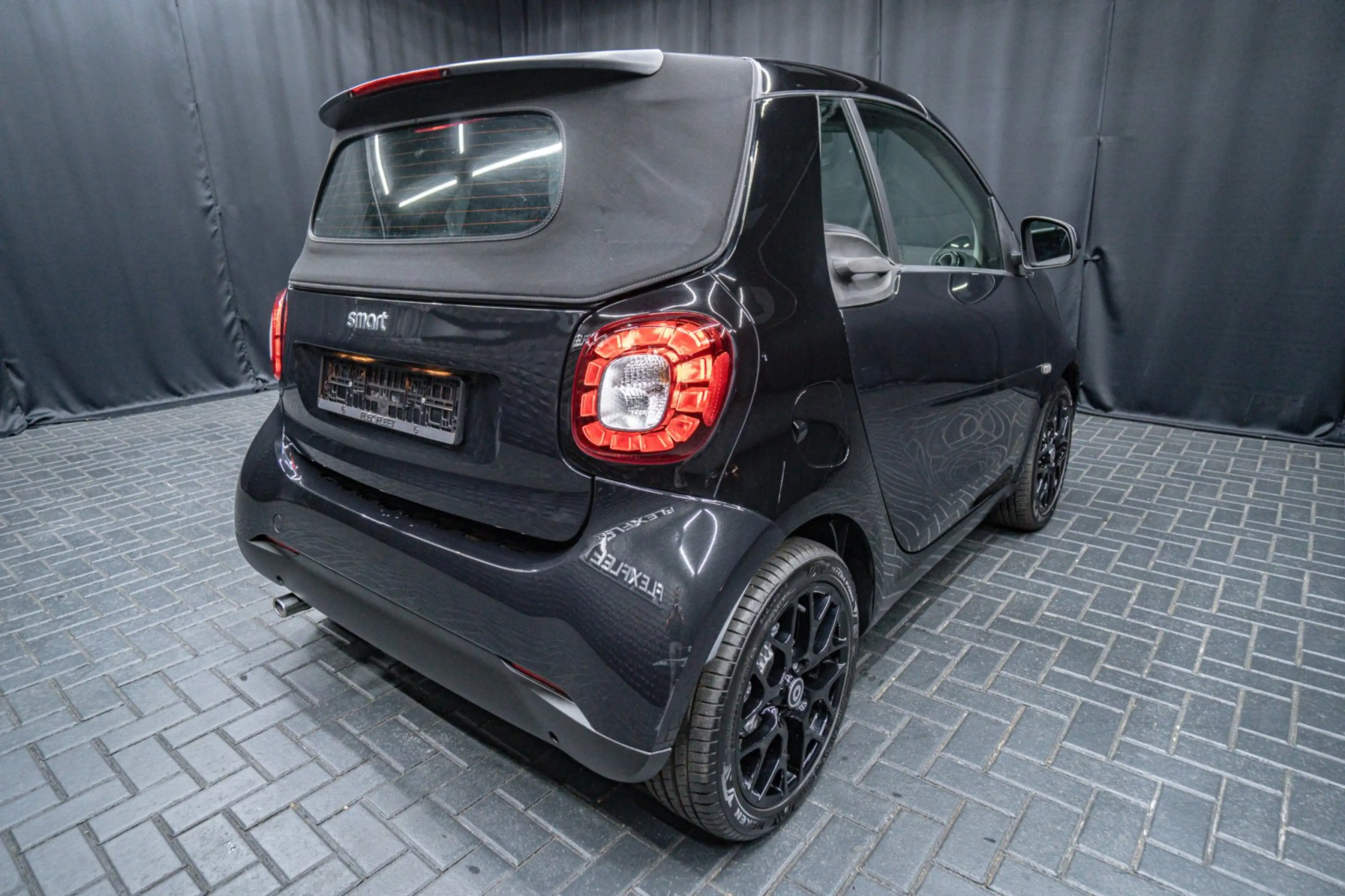 smart forTwo Cabrio turbo Prime Komfort LED — photo 10