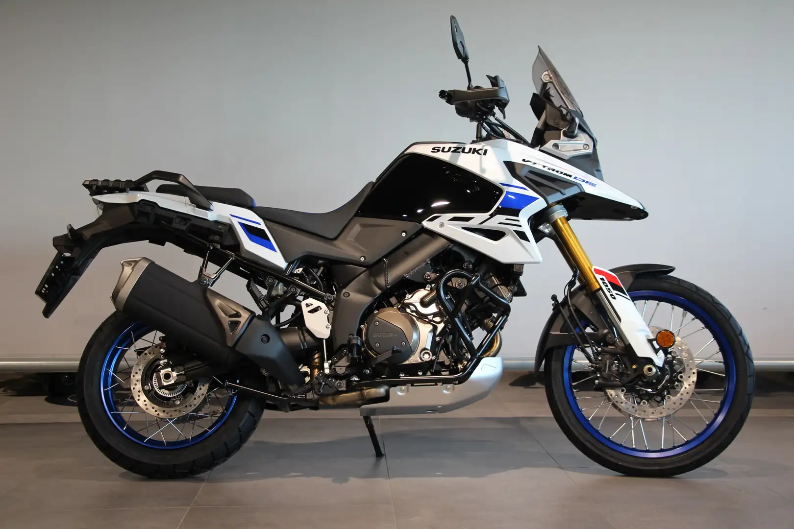 Suzuki V-Strom 1050DE Zwart - 1