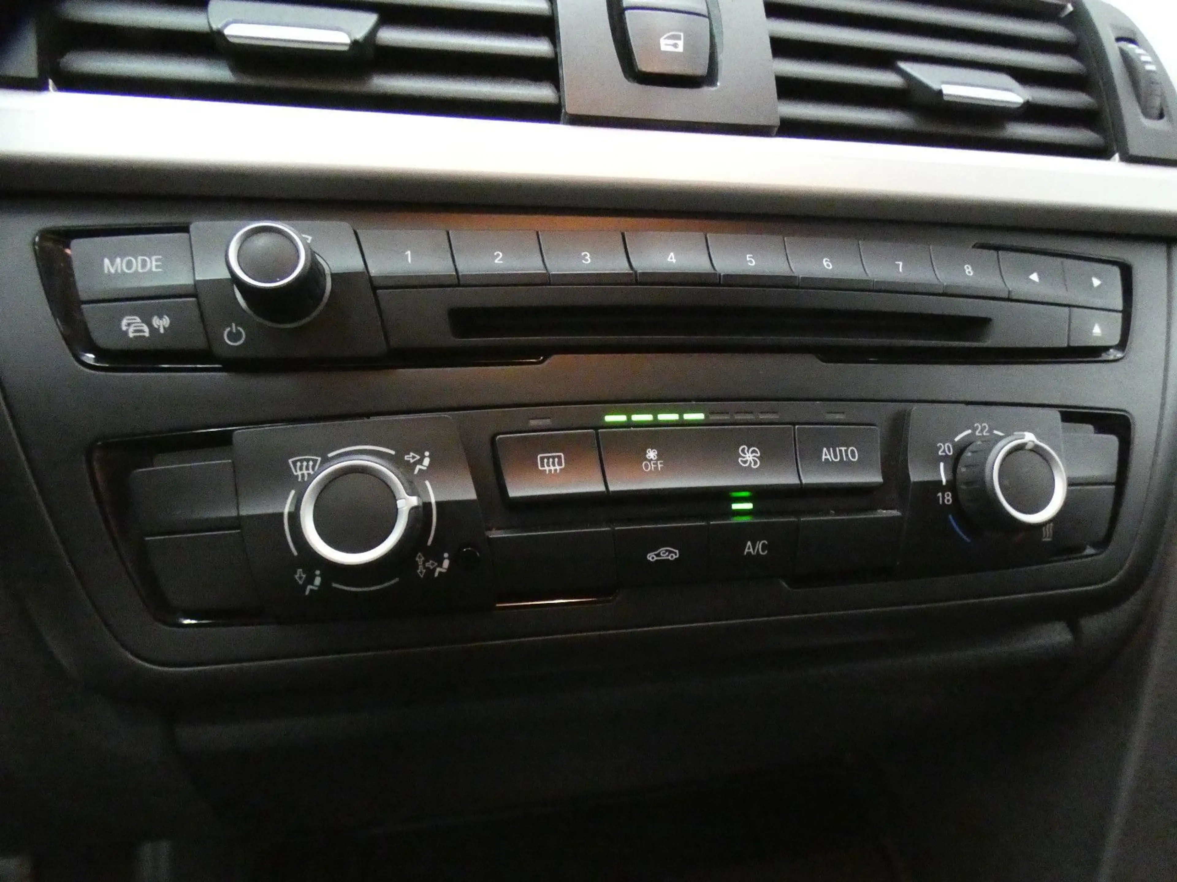 BMW 316 i Touring* — photo 15