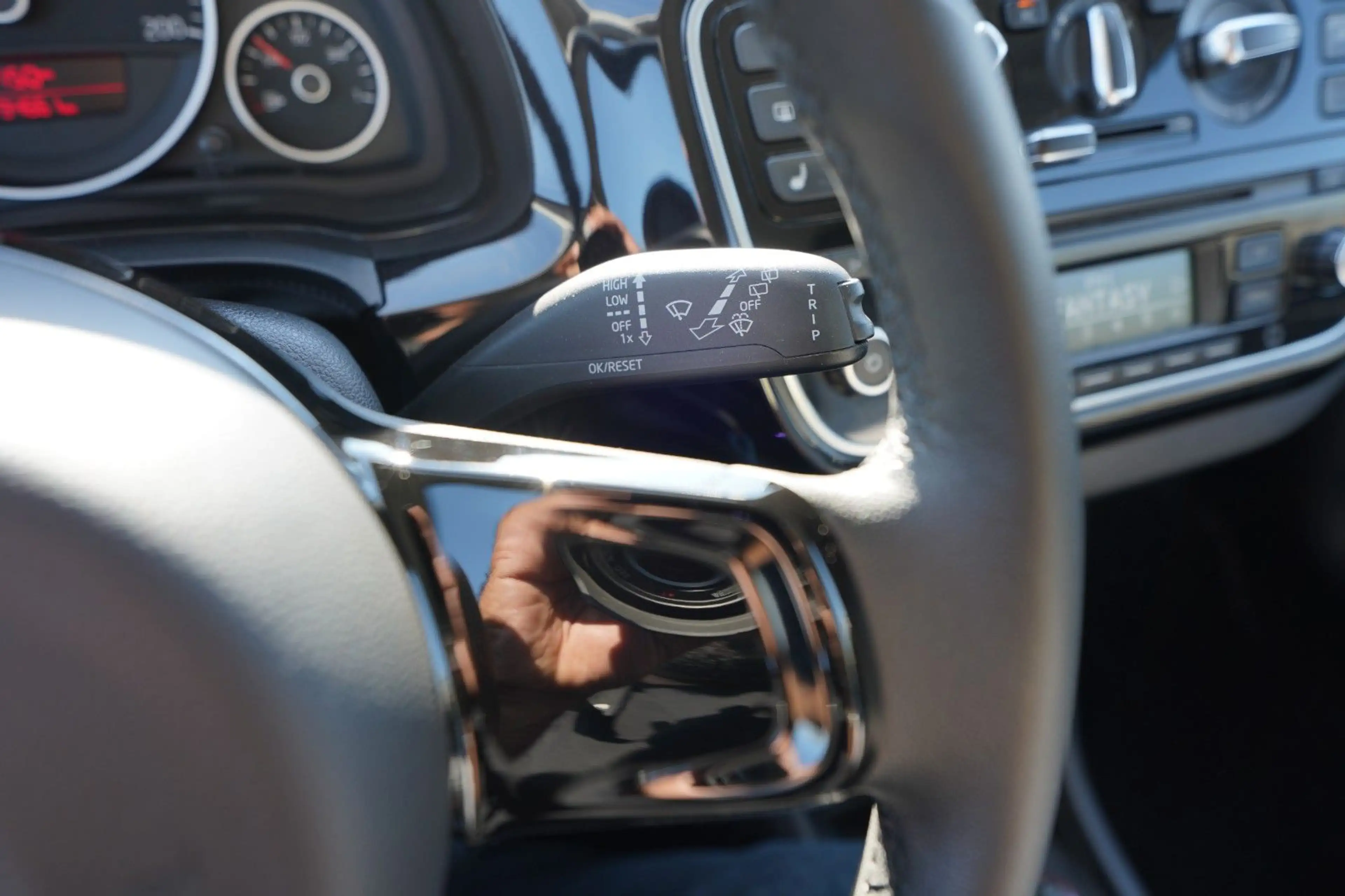 Volkswagen up! black up!*2.Hand*Tempo*Navi*PDC*SHZ*Klima — photo 14