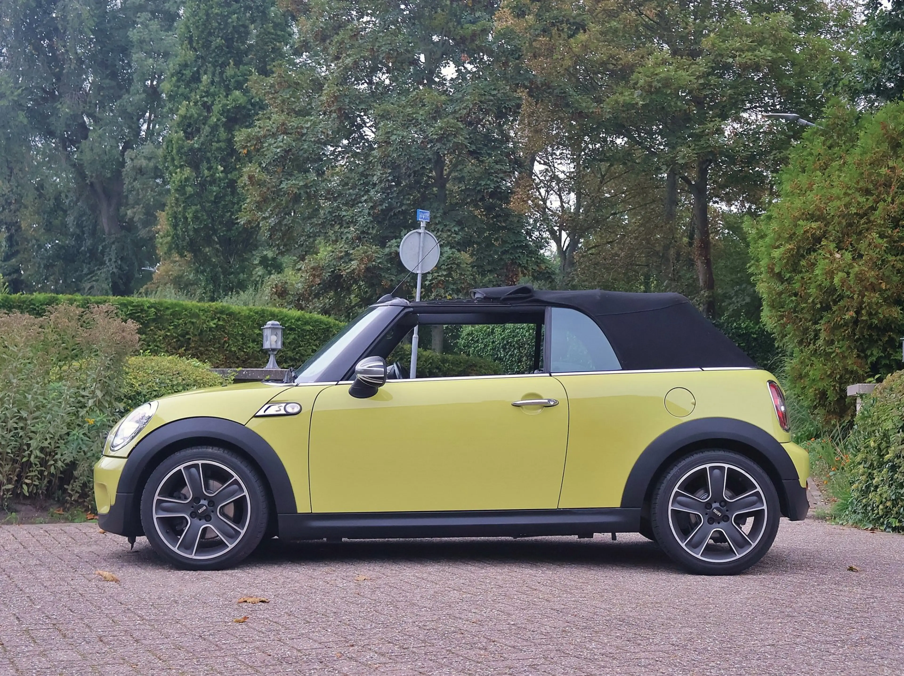 MINI Cooper S Cabrio Mini 1.6 Bluetooth/Xenon/Hifi/Stoelverwarm — photo 2