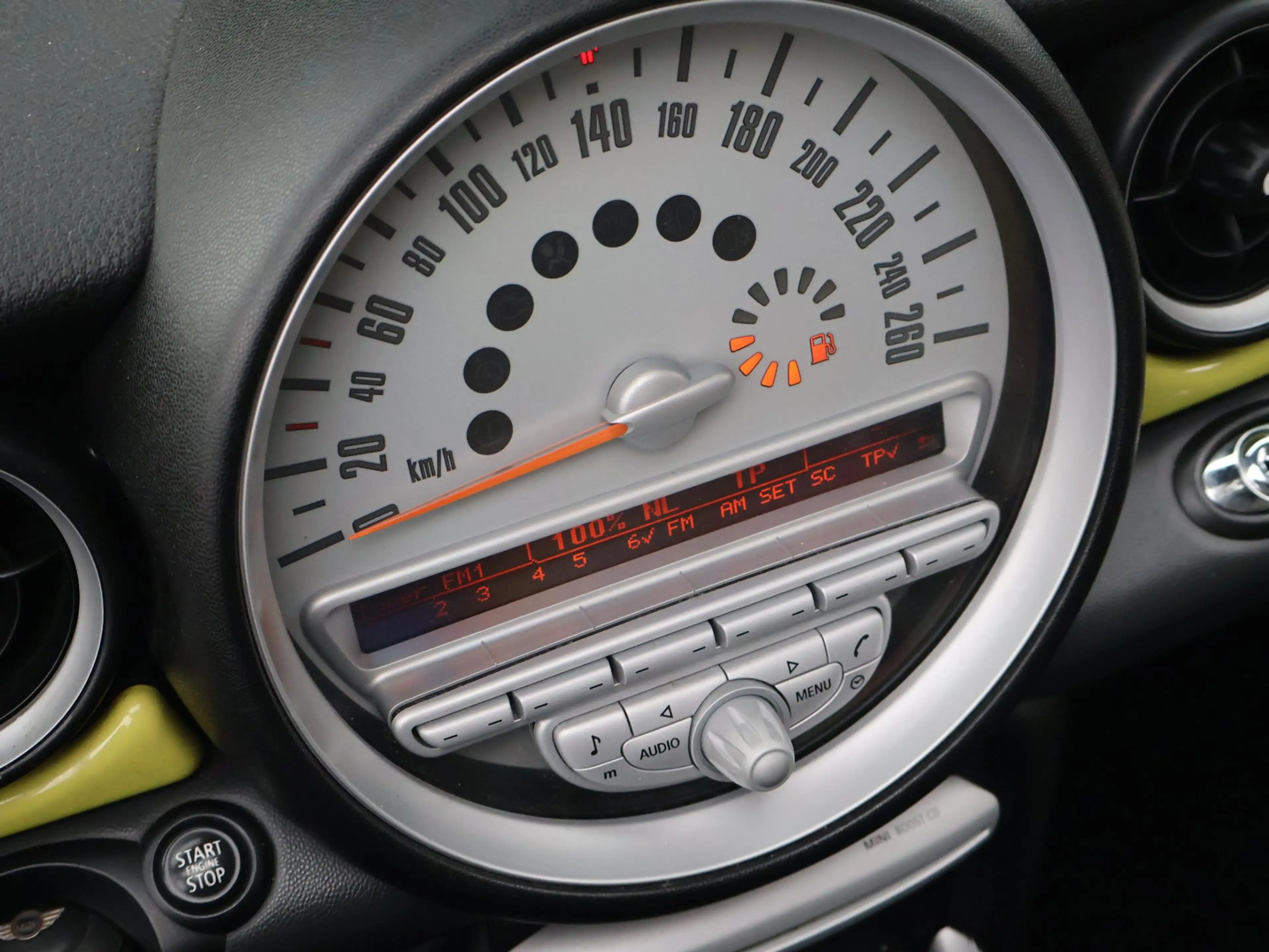 MINI Cooper S Cabrio Mini 1.6 Bluetooth/Xenon/Hifi/Stoelverwarm — photo 4