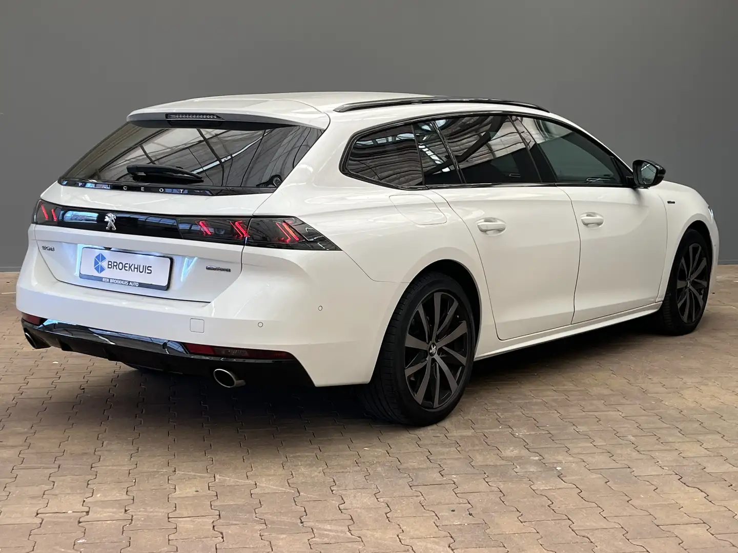Peugeot 508 SW 1.6 PureTech GT Line Vol!!! | Panorama Dak | Lu Bianco - 2