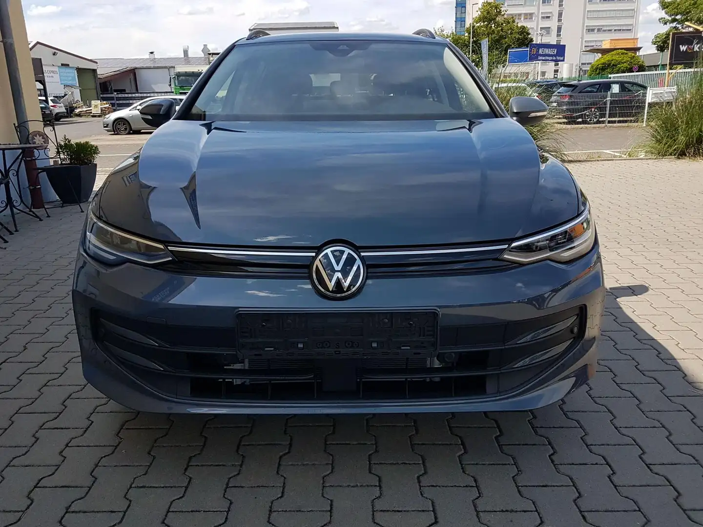 Volkswagen Golf Variant Limited neues Modell AHK el. Heckklappe ACC Kam... Rot - 2