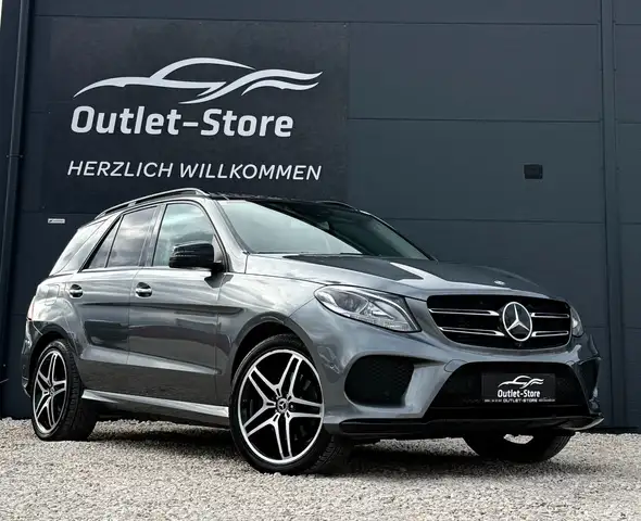 Mercedes-Benz GLE 350 d 4Matic*AMG-Line*Harman*Panorama*Airmatic*21''
