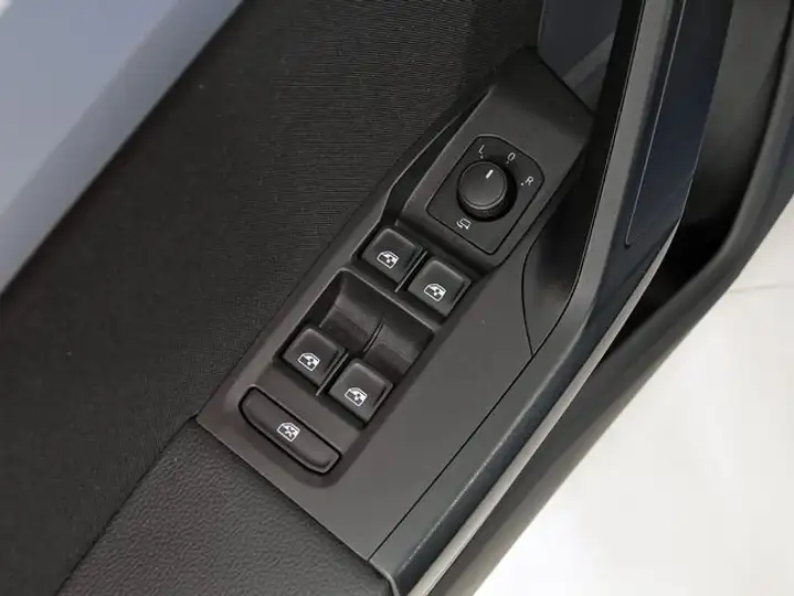 SEAT Ibiza 2025, foto 10
