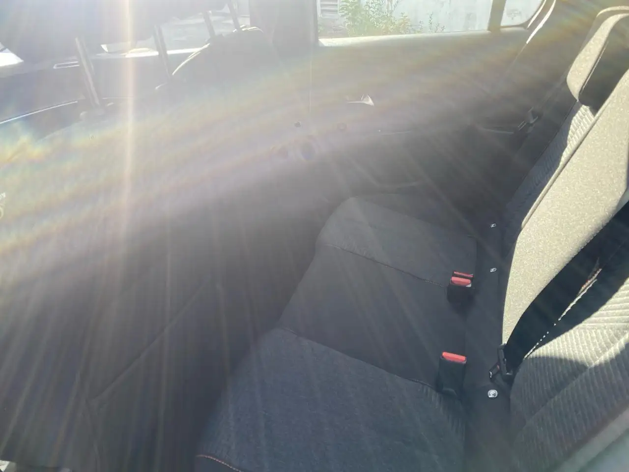 Peugeot 208 208 — photo 11