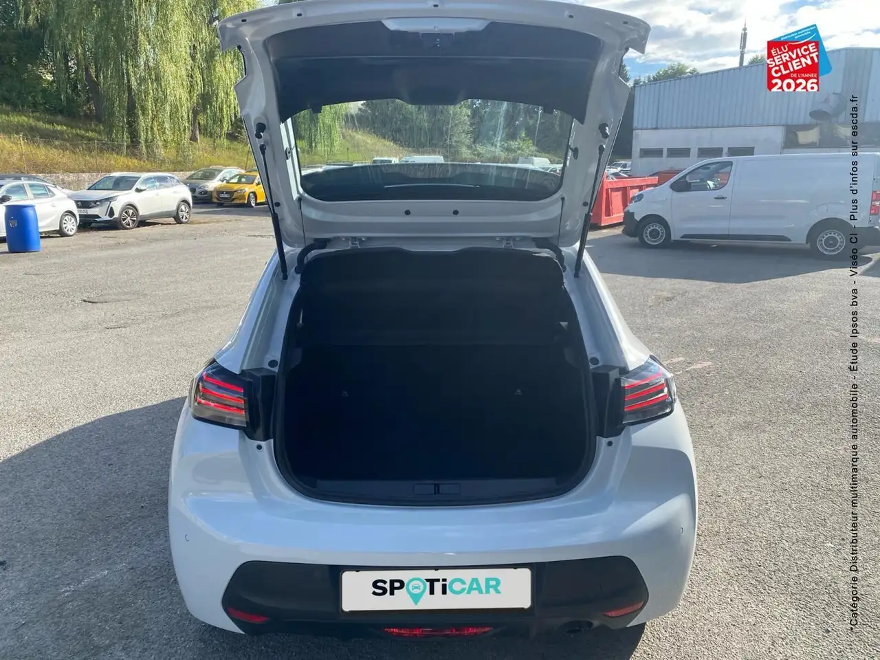 Peugeot 208 208 — photo 13