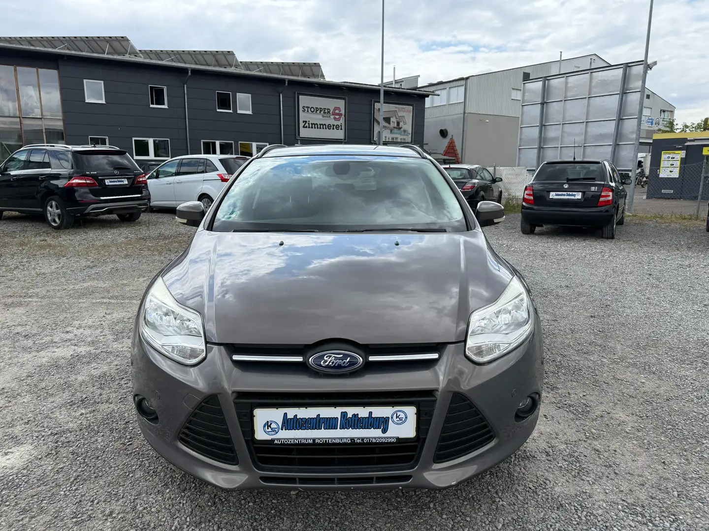 Ford Focus Champions Edition - ZYLINDERKOPF UNDICHT - Brun - 2