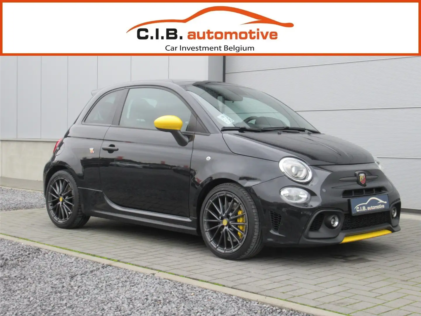 Abarth 695 1.4 / €16.520 netto / Pano / Navi / Carplay /.. Schwarz - 1