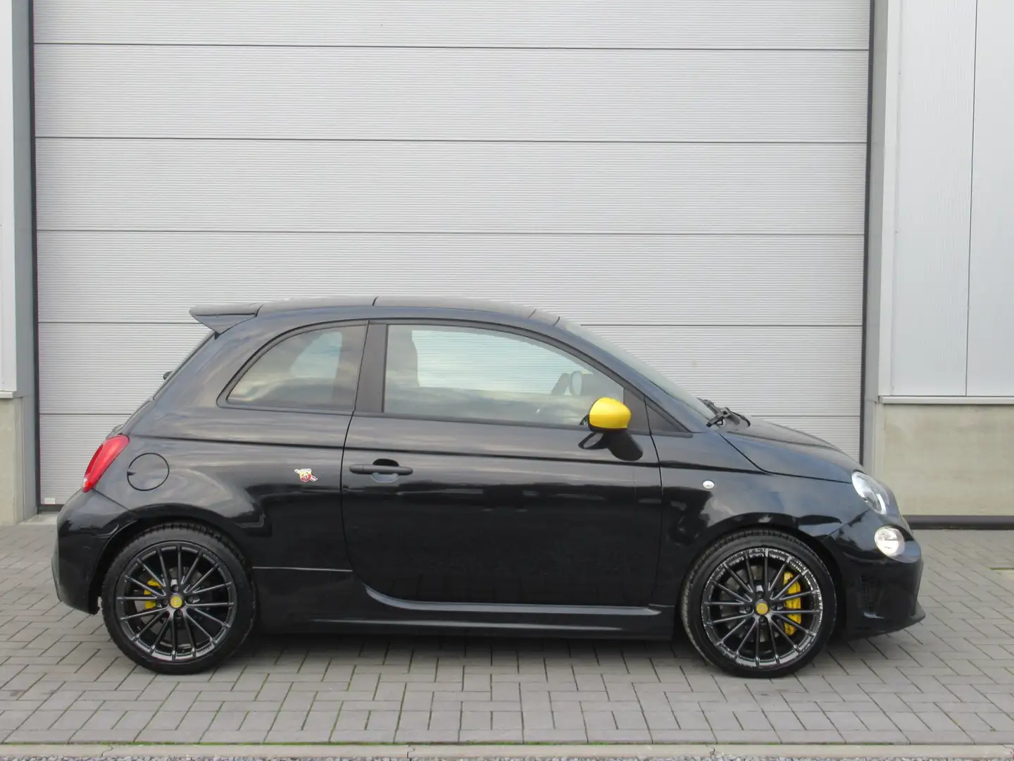 Abarth 695 1.4 / €16.520 netto / Pano / Navi / Carplay /.. Noir - 2