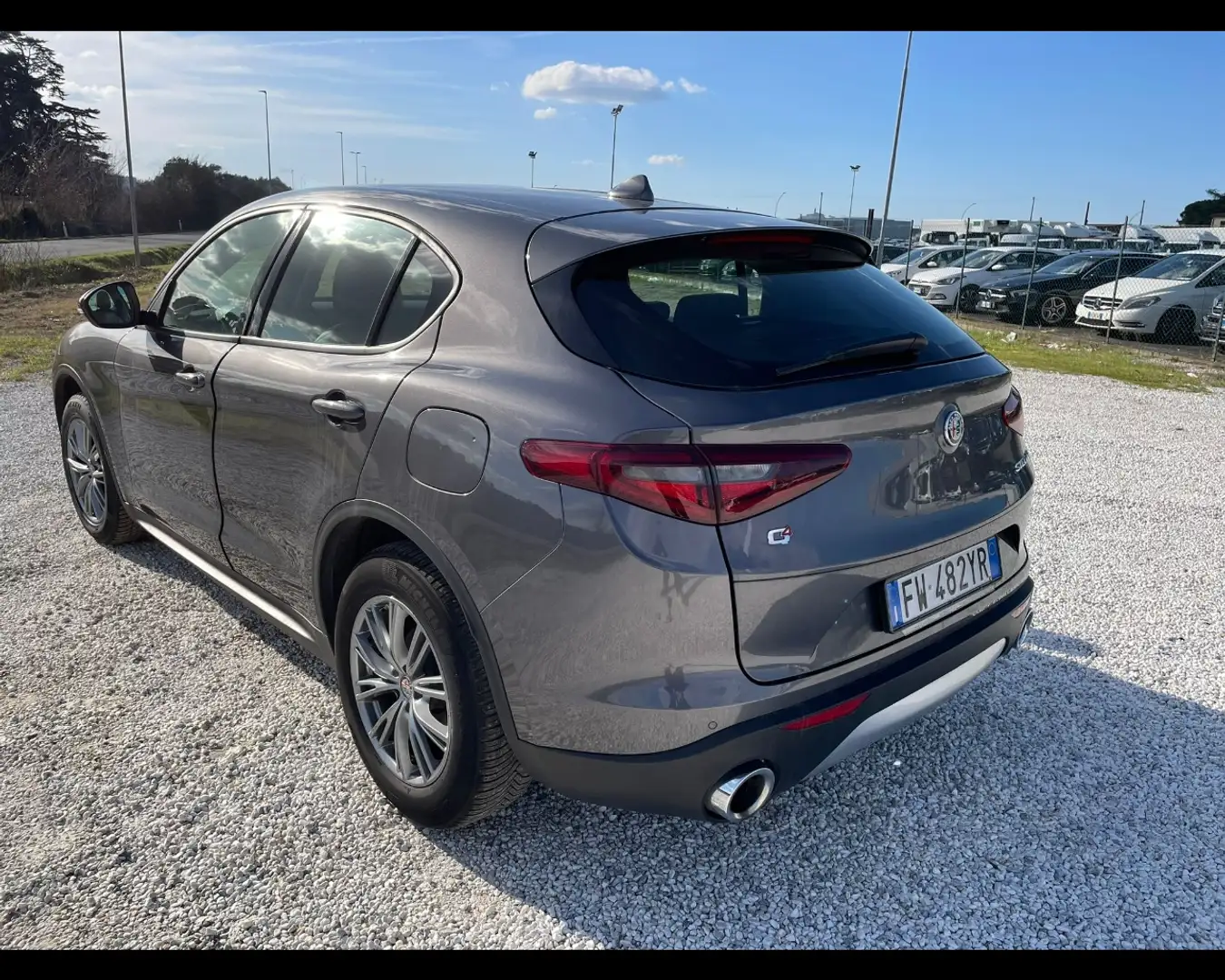 Alfa Romeo Stelvio 2.2 Turbo 210 q4 Executive Grigio - 2