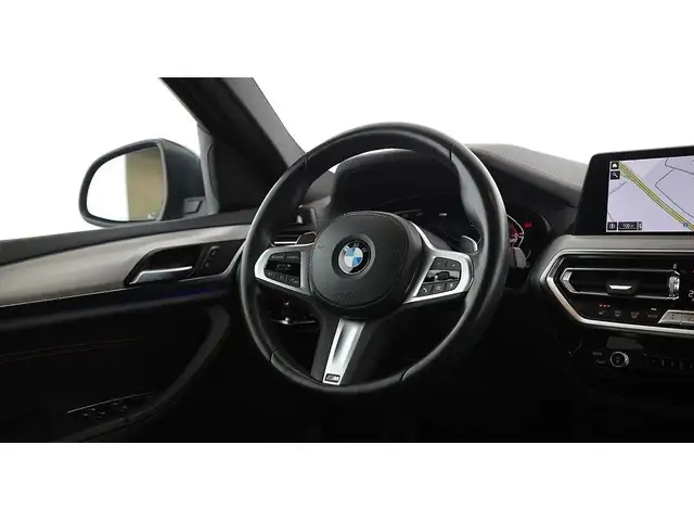 BMW X4 xDrive 20d M-Sport Aut LED LEDER NAVI SITZHZG Ansicht 13