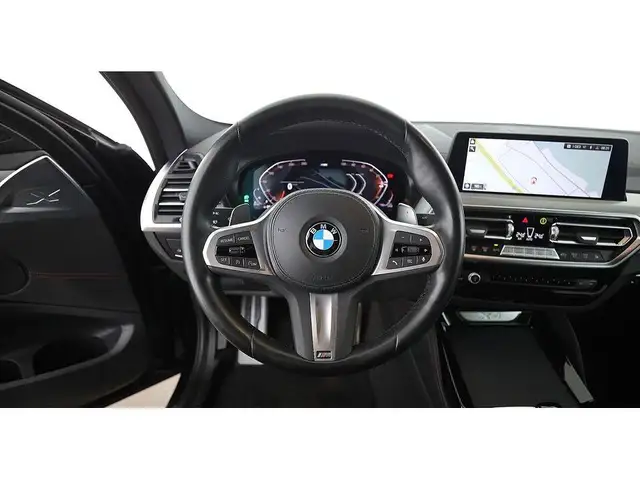 BMW X4 xDrive 20d M-Sport Aut LED LEDER NAVI SITZHZG Ansicht 24