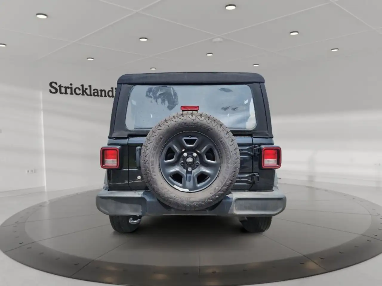 Jeep Wrangler снимка Jeep Wrangler