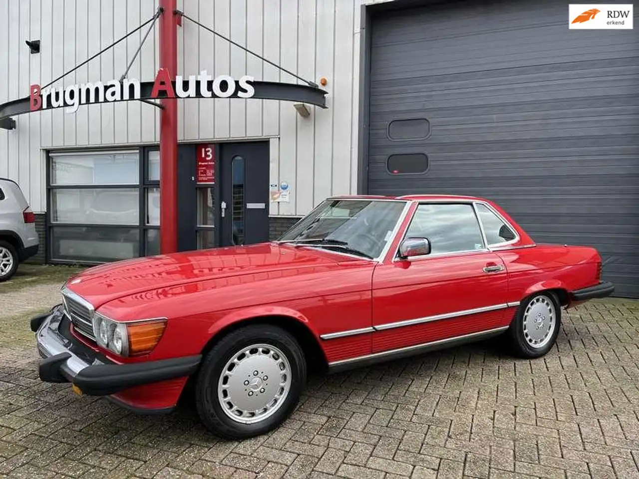 Mercedes-Benz SL 560 SL, foto 1