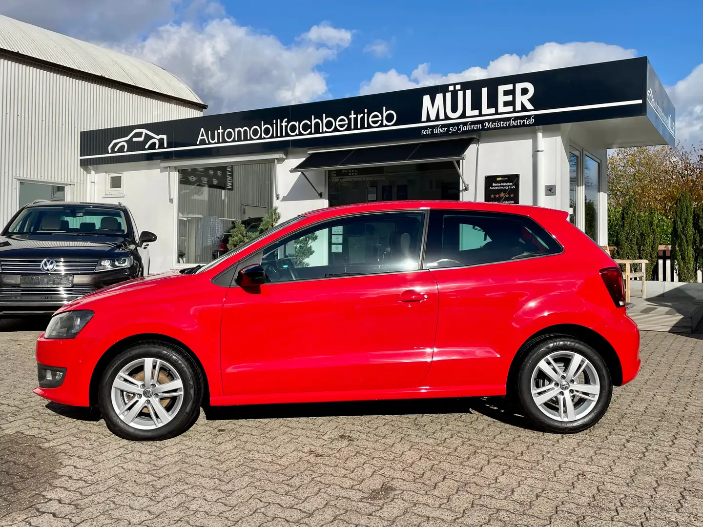 Volkswagen Polo Polo 1.2 "STYLE" Klima+Sitzhzg+Tempomat+Parktronic Rouge - 2
