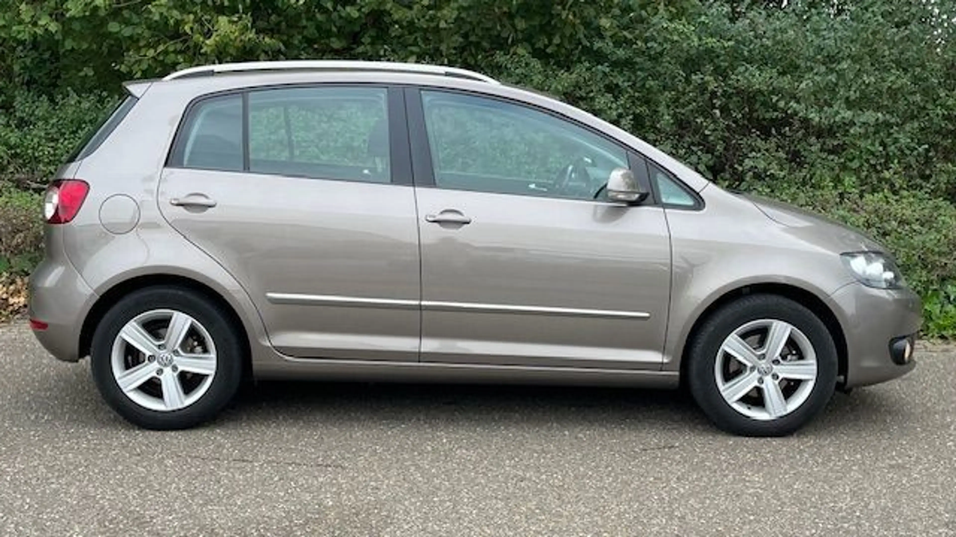 Volkswagen Golf Plus 1.2 TSI Highline BlueMotion l Zeer Mooi! — photo 5