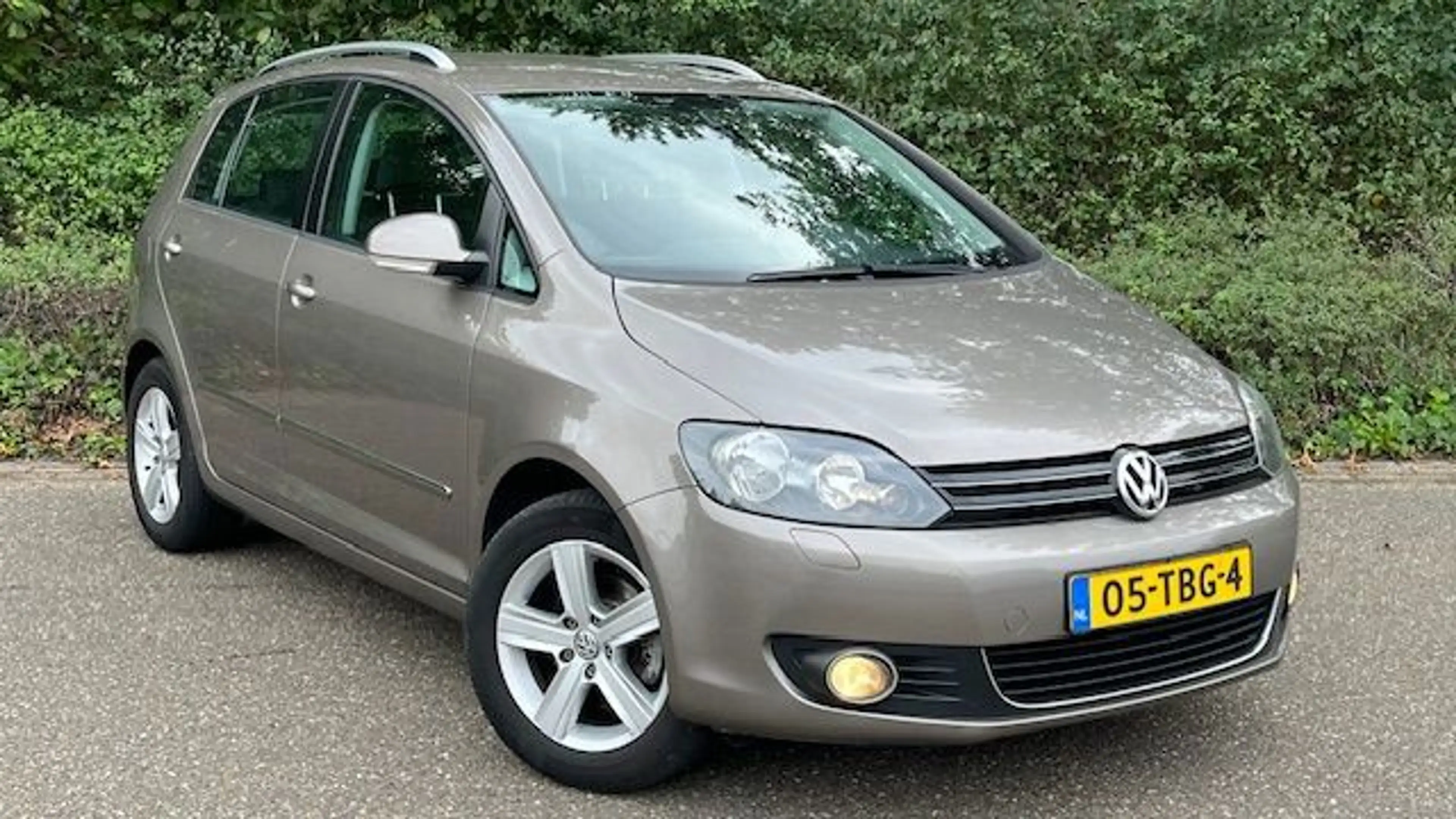 Volkswagen Golf Plus 1.2 TSI Highline BlueMotion l Zeer Mooi! — photo 2