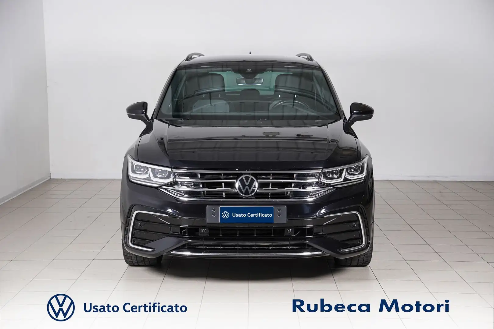 Volkswagen Tiguan 1.5 TSI DSG R-Line 150CV Schwarz - 2