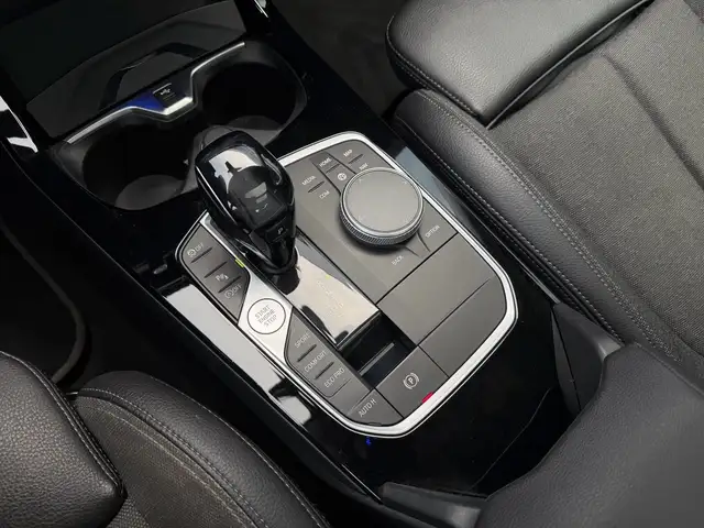BMW 2 Series view 12