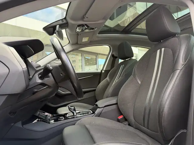 BMW 2 Series view 7