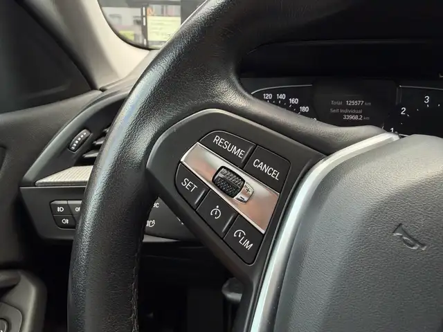 BMW 2 Series view 15