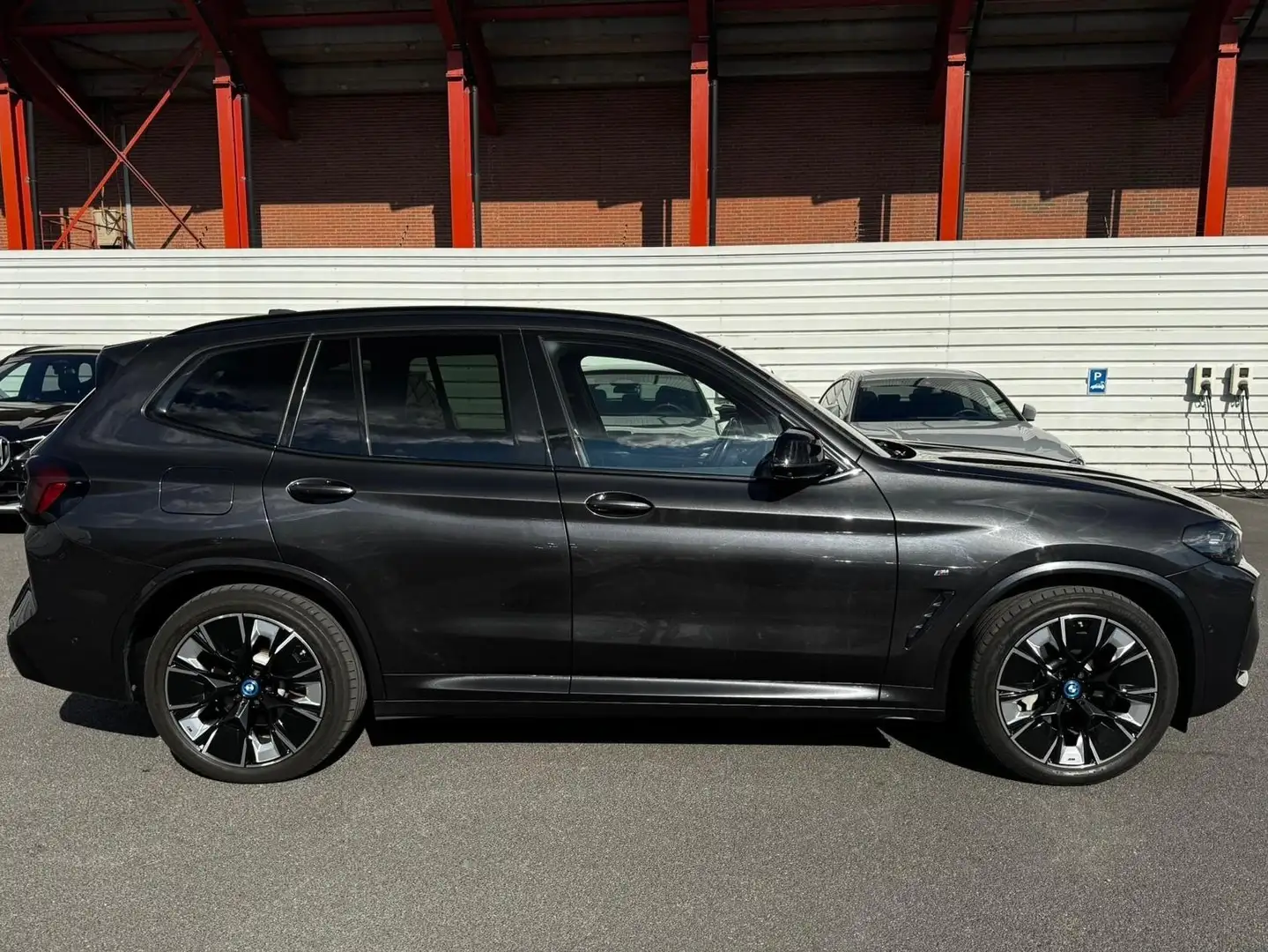 BMW iX3 iX3 Impressive Grijs - 2