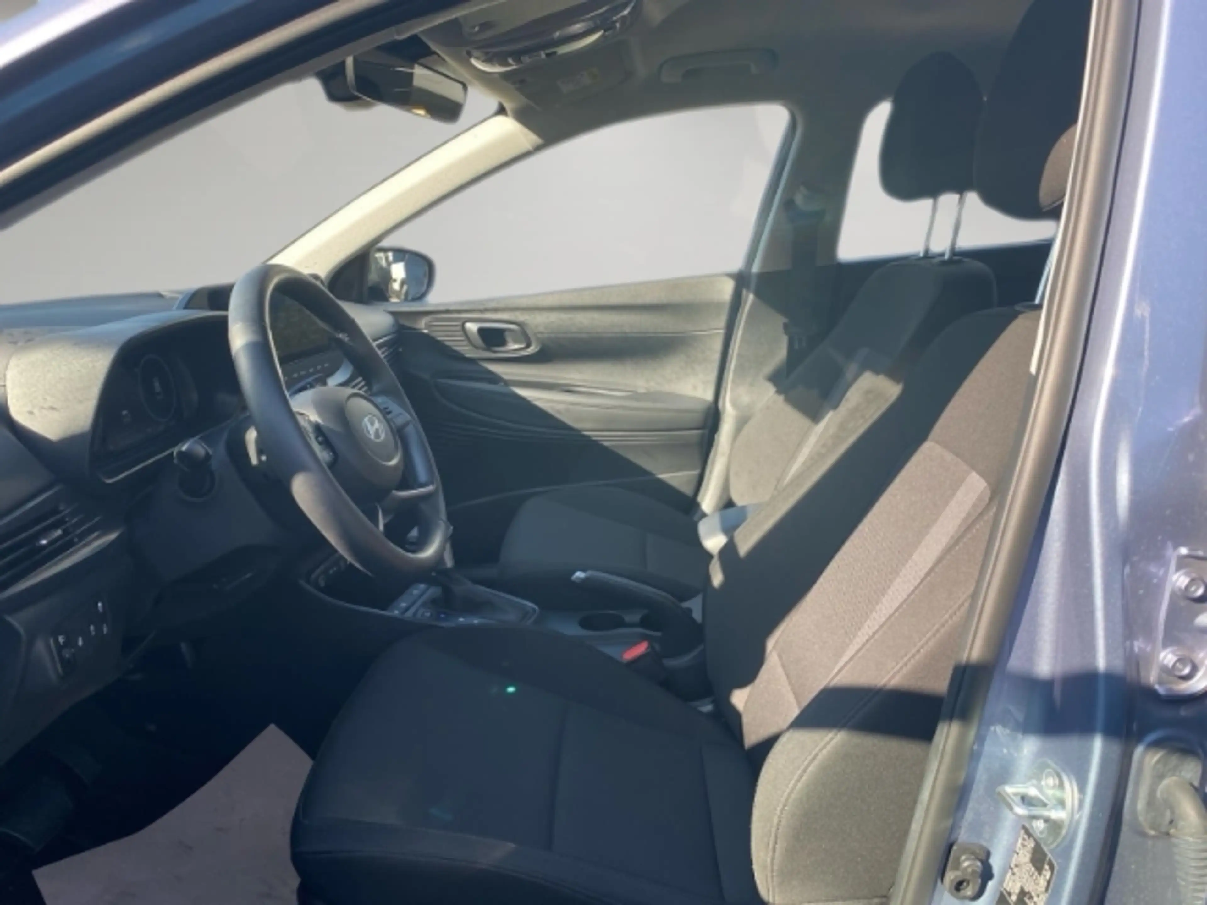 Hyundai i20 1.0 T-GDI Trend Allwetterreifen+Navi+Rückfahrkamer — photo 7