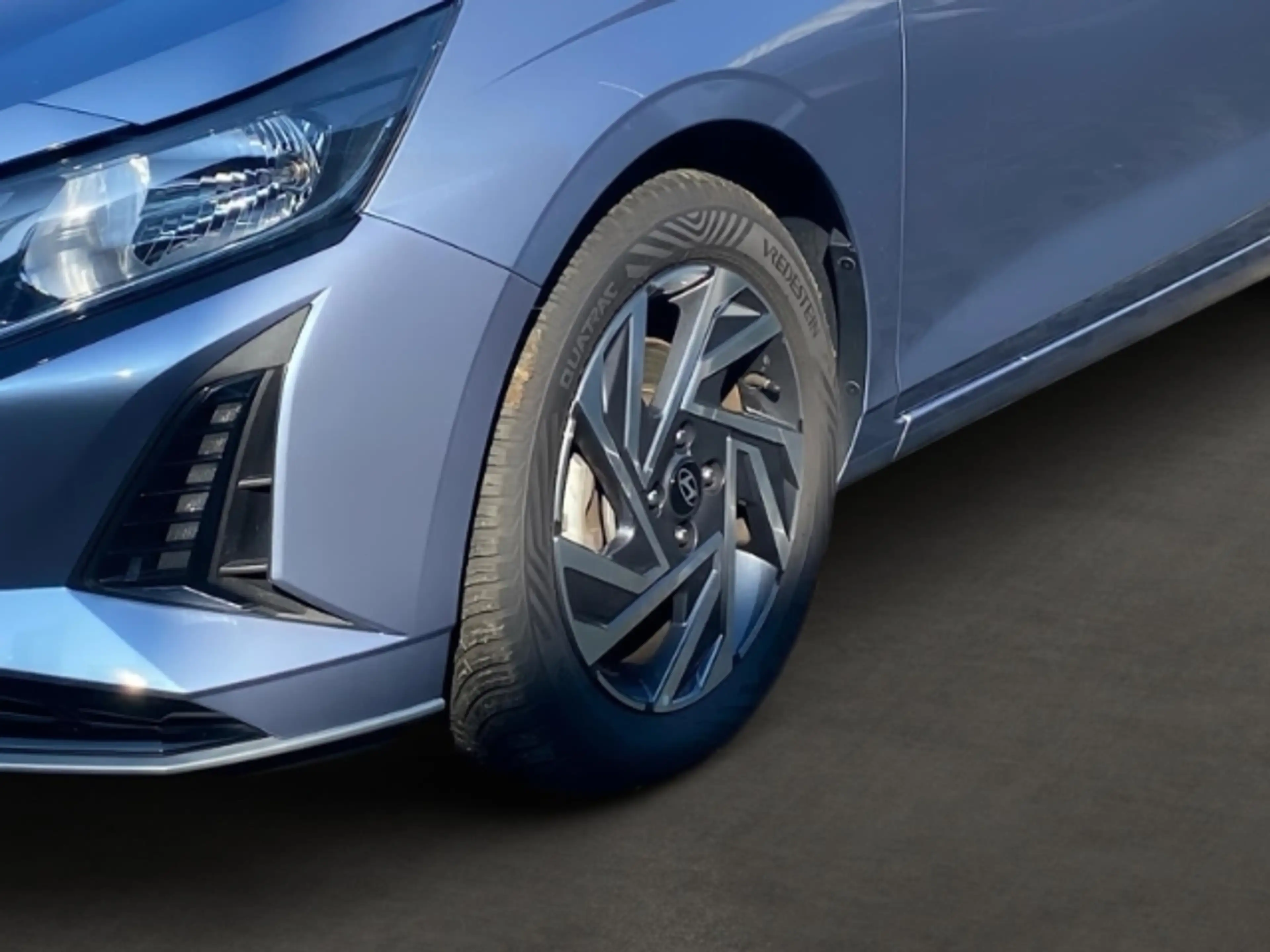 Hyundai i20 1.0 T-GDI Trend Allwetterreifen+Navi+Rückfahrkamer — photo 6