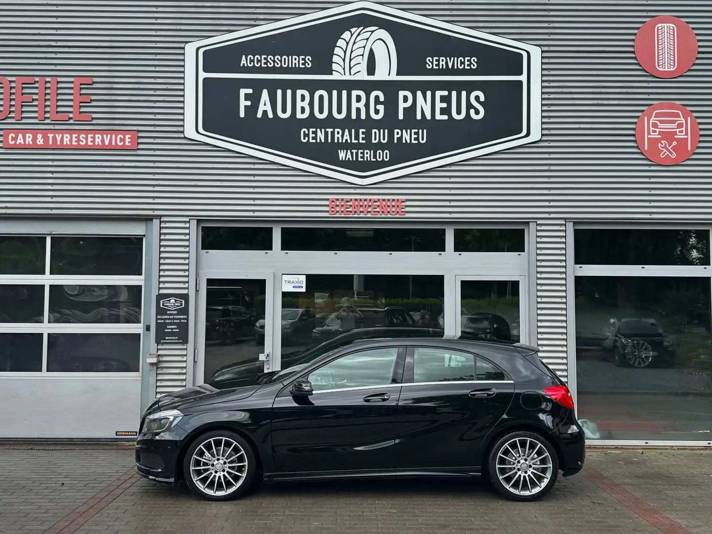 Mercedes-Benz A 180 *1-PROPRIETAIRE/1-OWNER*TVA-21%-VAT*HISTORIQUE-MB* Noir - 1