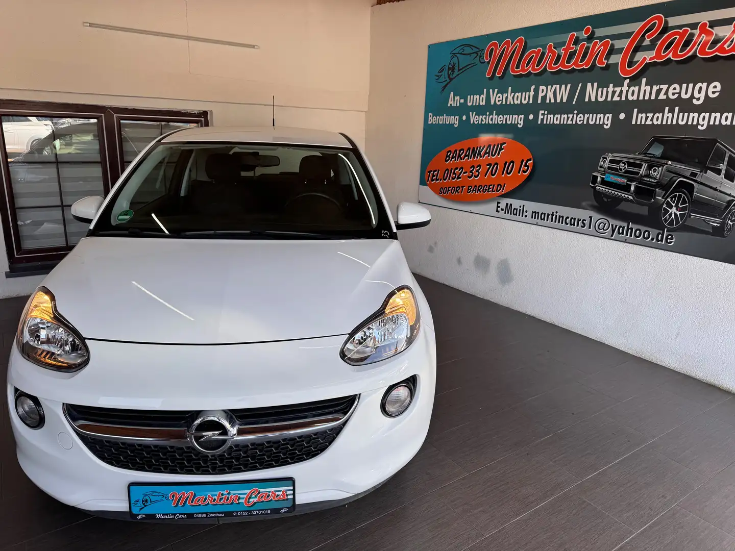 Opel Adam 88TKM 1.Hand TÜV 06/2027 Klima EURO6 City/GO Weiß - 2