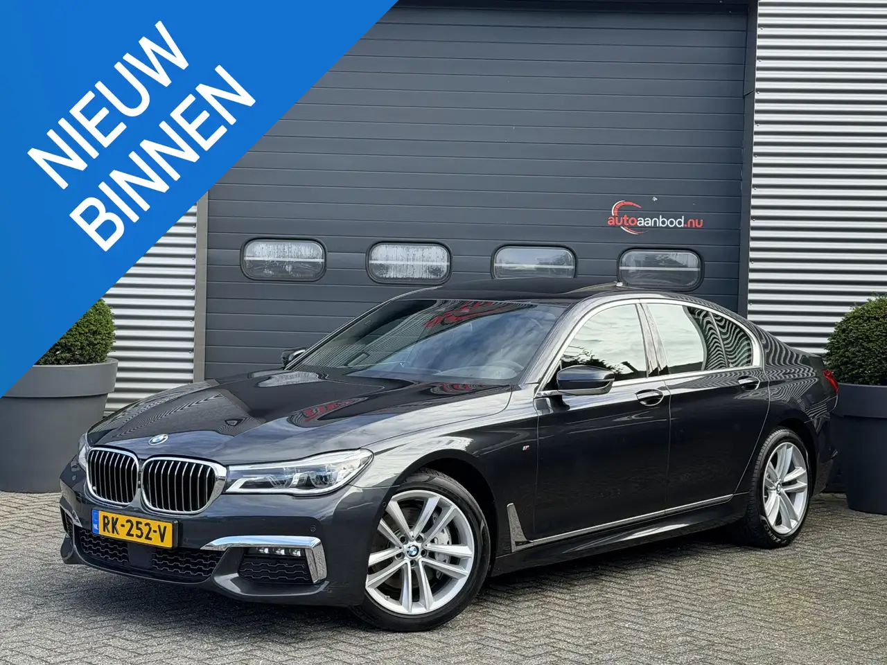 BMW 730