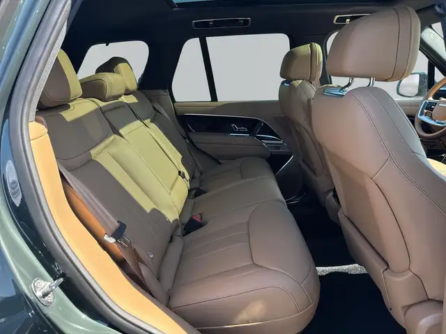 Land Rover Range Rover view 11