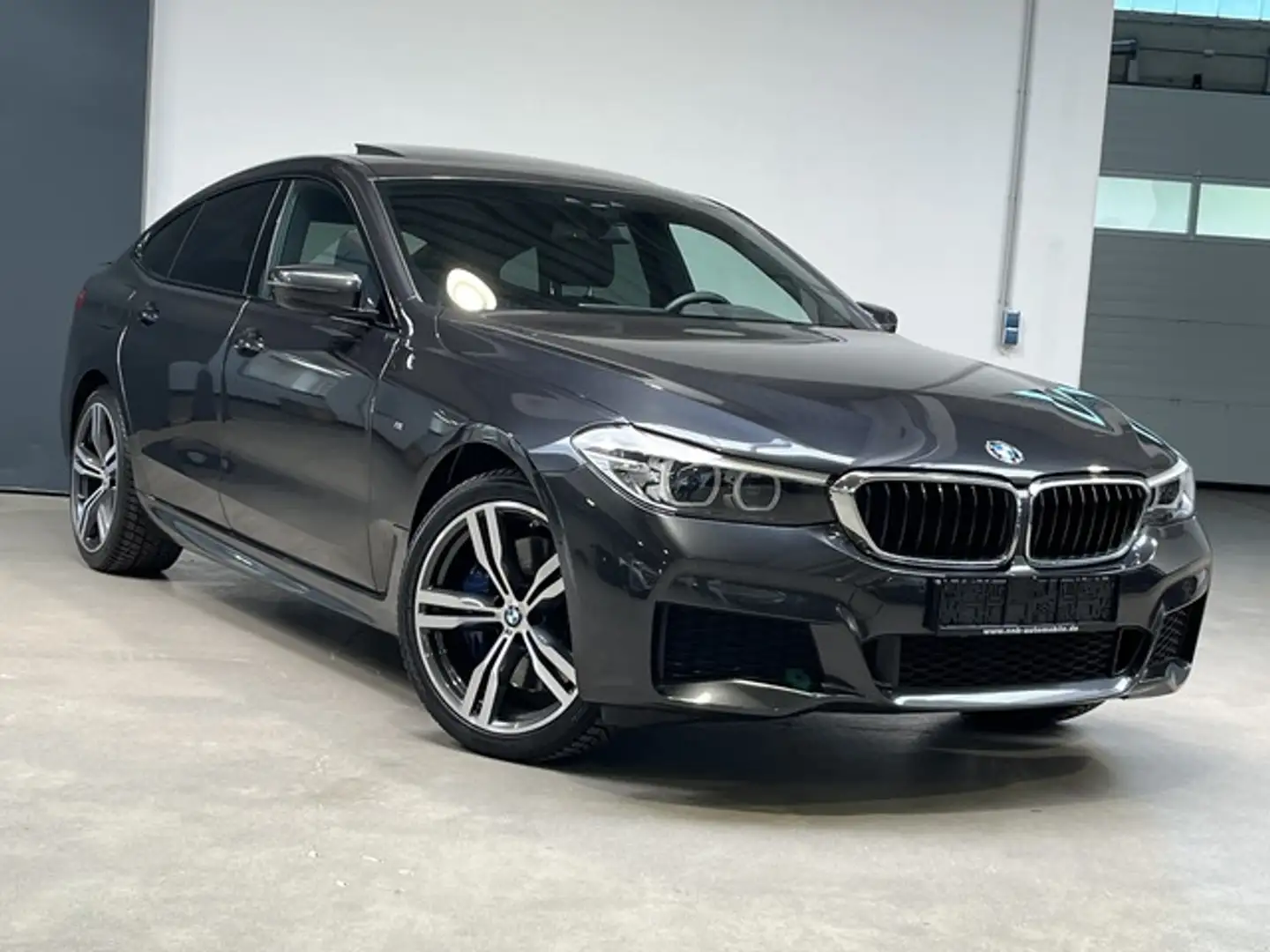 BMW 630 Gran Turismo xDrive M-Sportpake Pano HeadUp Grau - 2