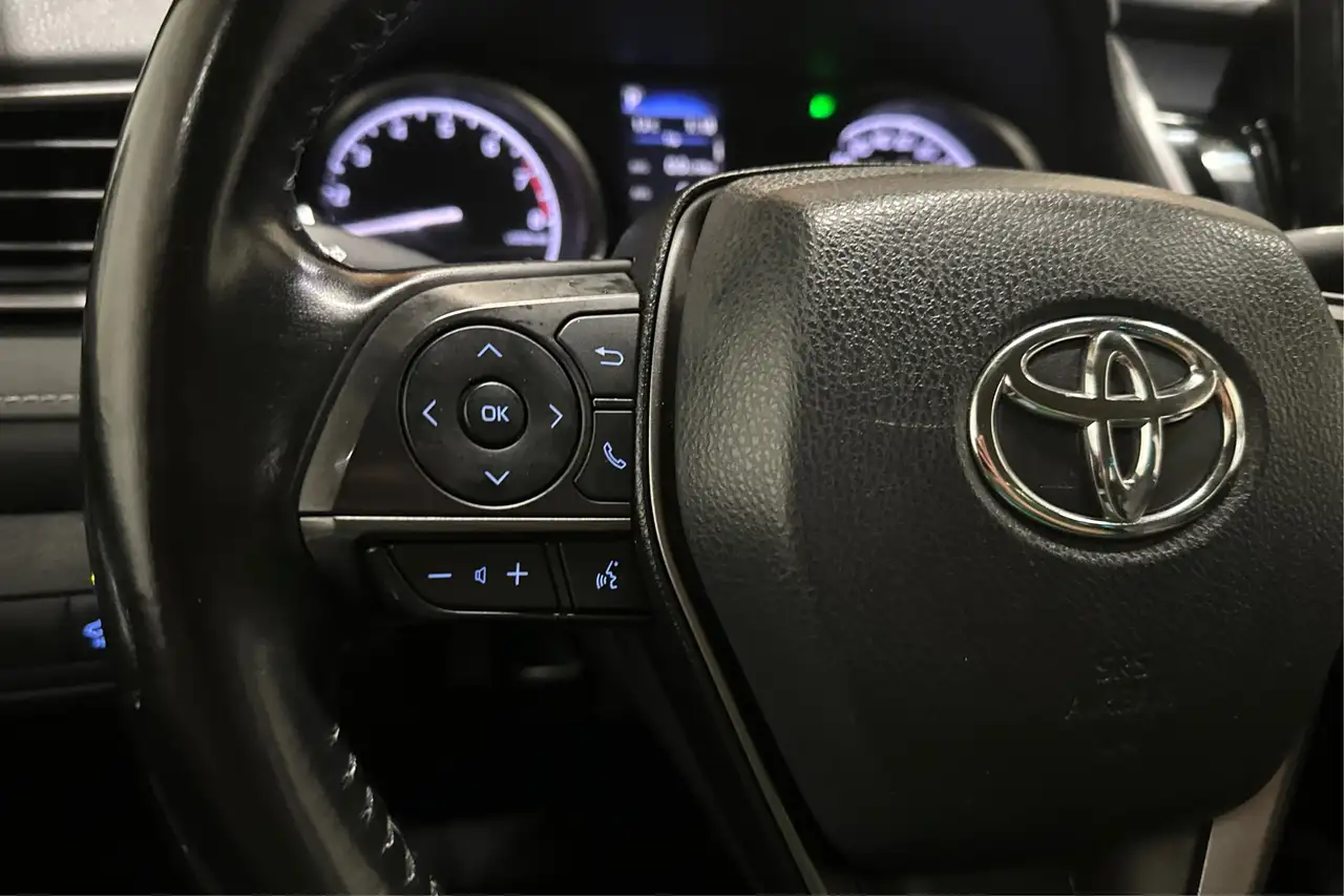 Toyota Camry снимка Toyota Camry
