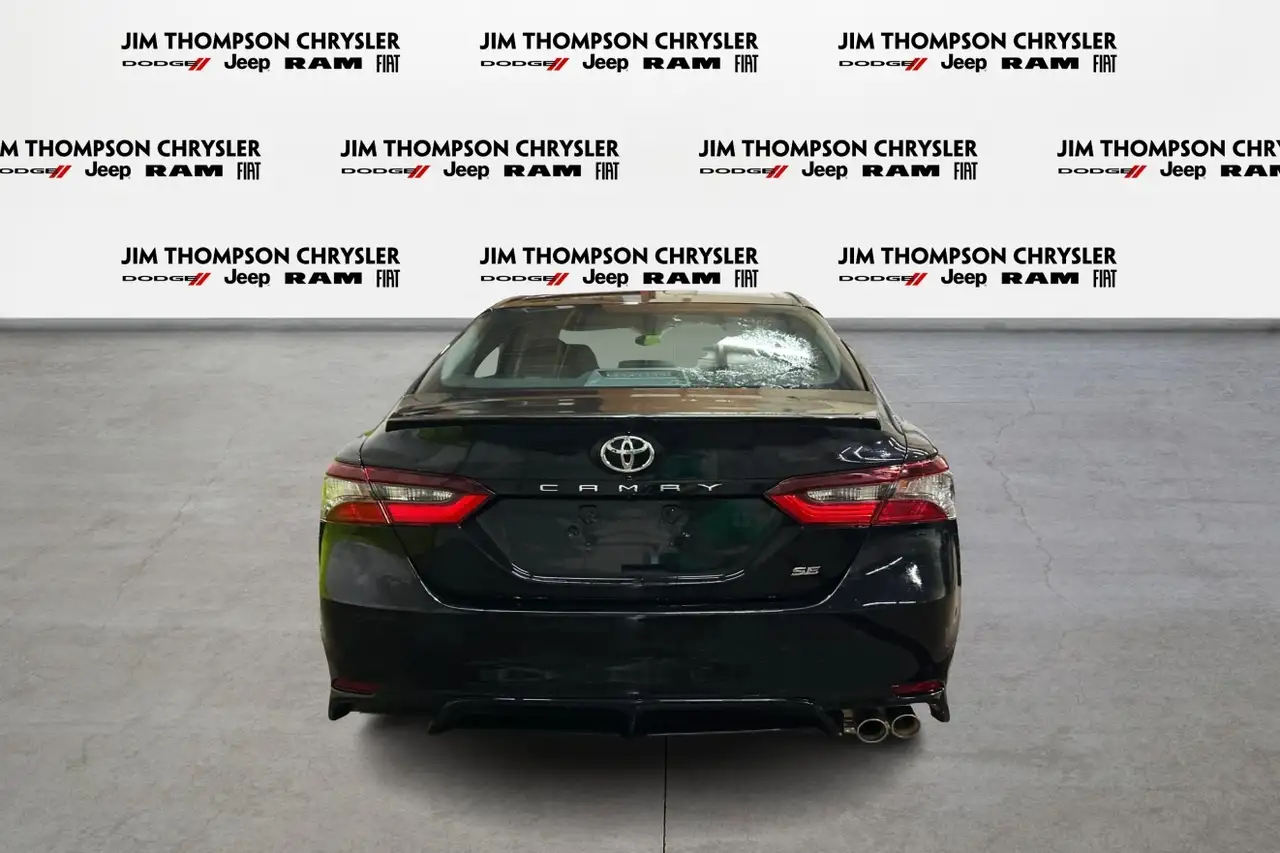 Toyota Camry снимка Toyota Camry