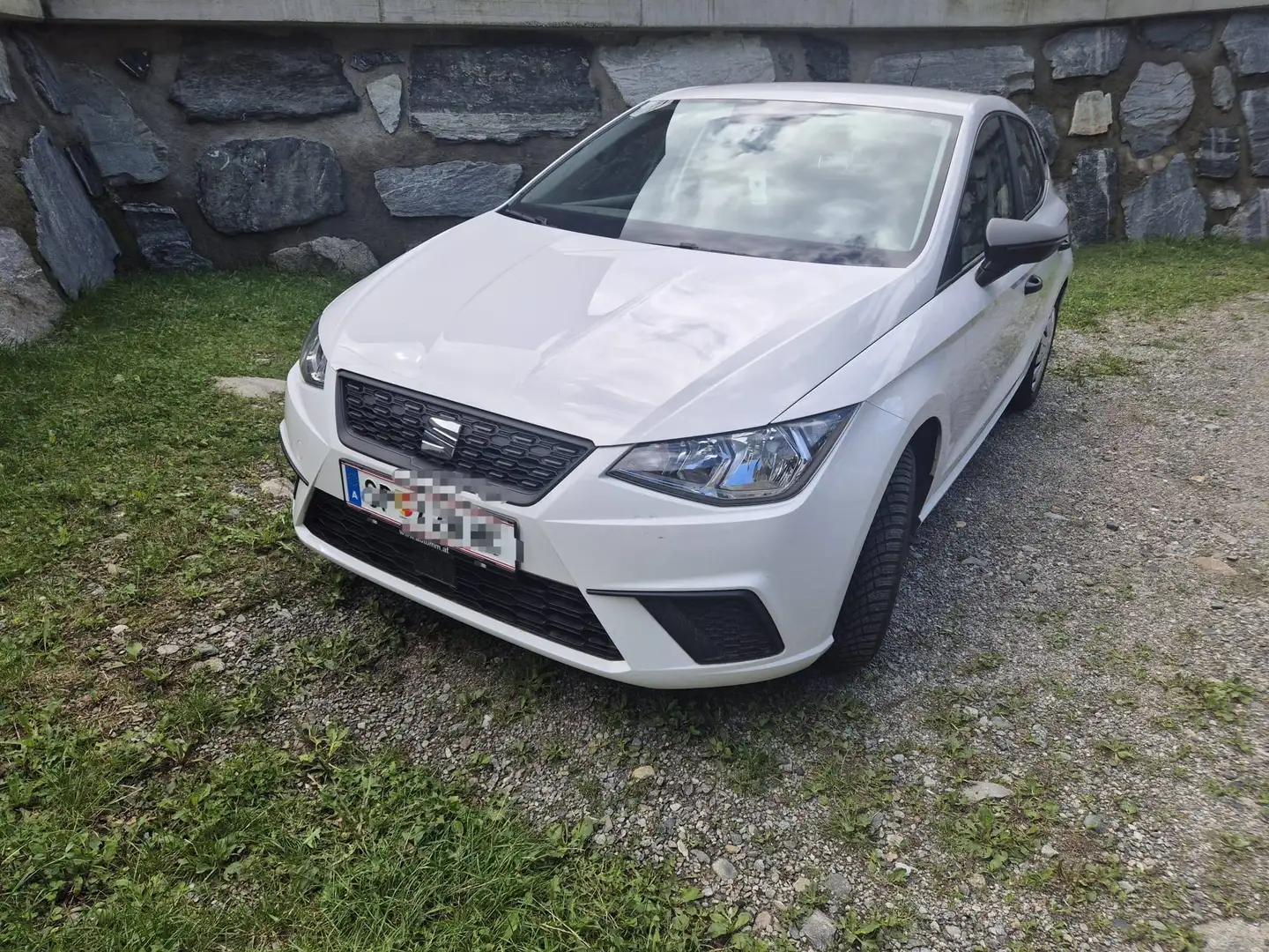 SEAT Ibiza Weiß - 1