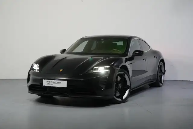 Porsche Taycan 4S Plus