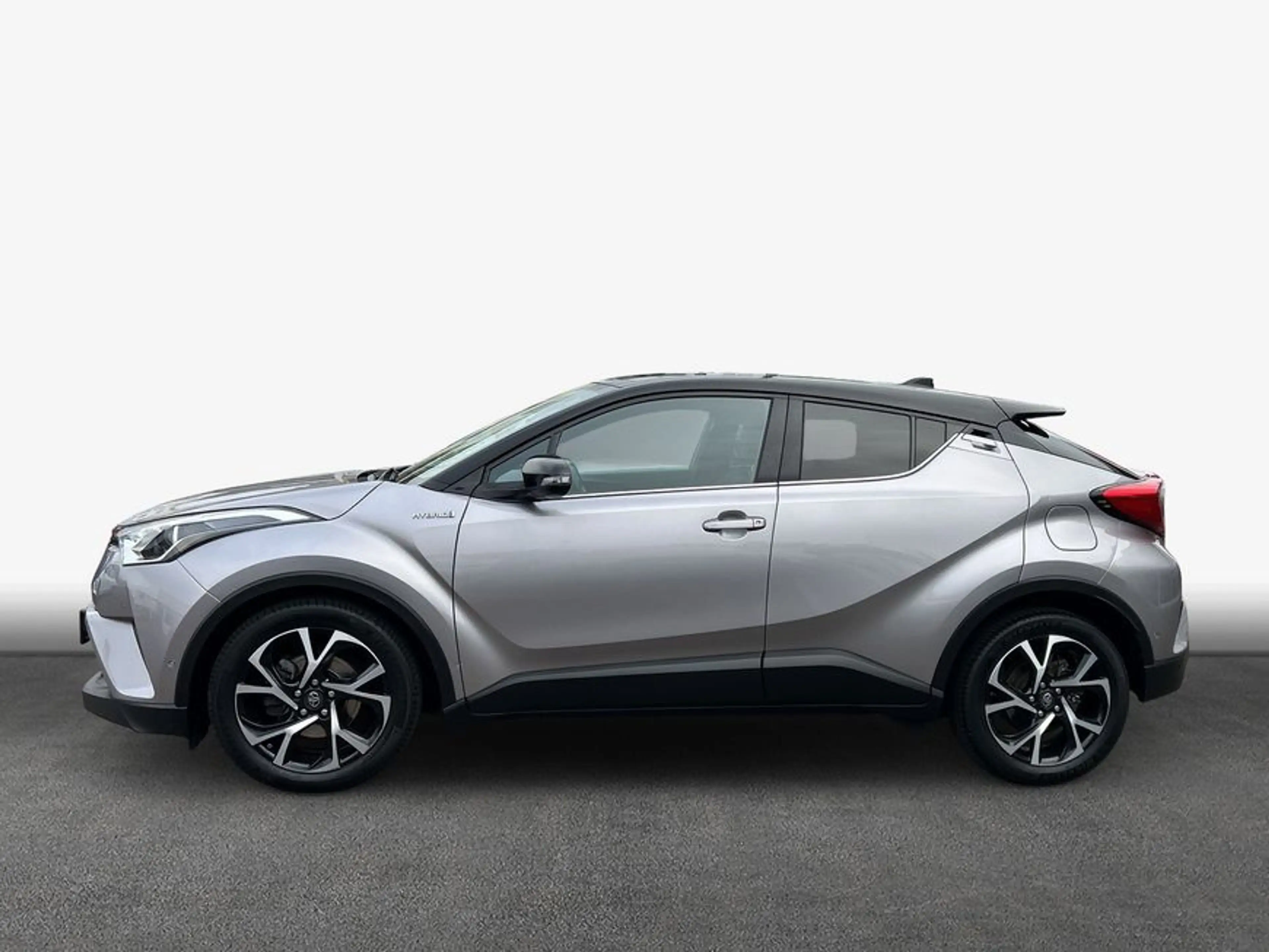 Toyota C-HR 1.8 Hybrid Style Selection — photo 4