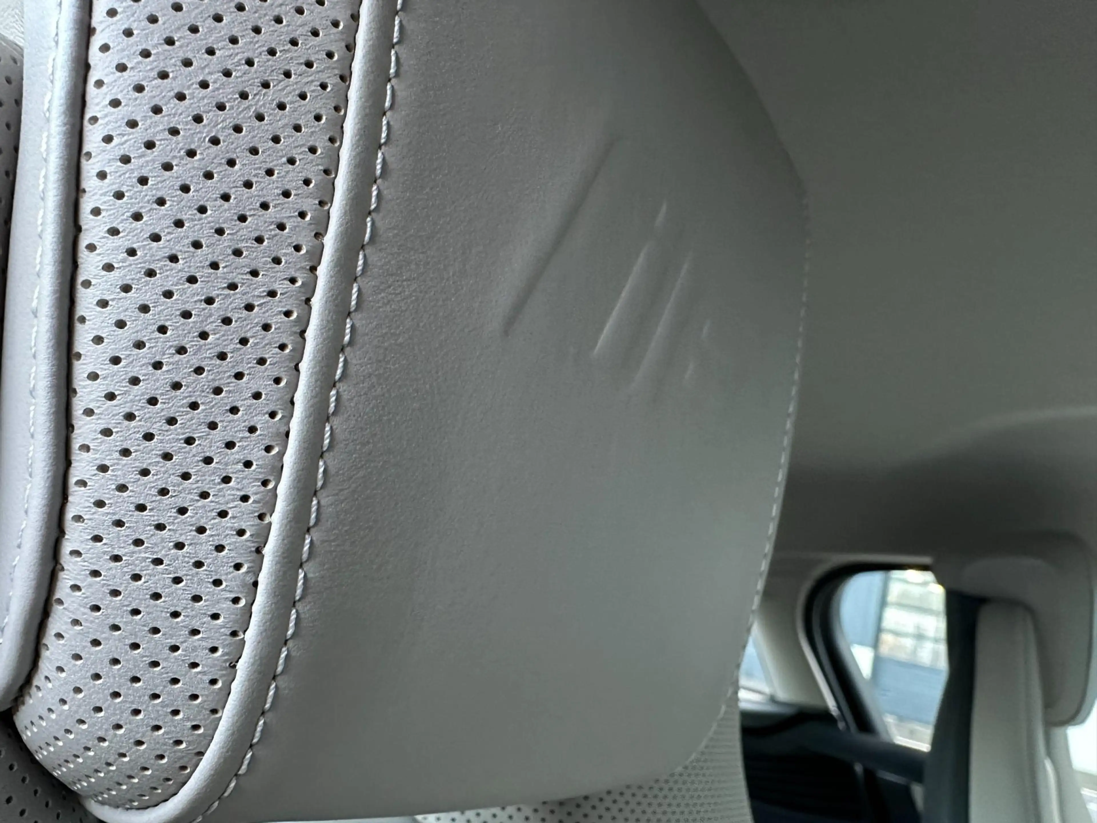 BMW i8 1.5/LEDER/NAVI/CAMERA/DELERONDERHOUDEN/NL-AUTO NAP — photo 16