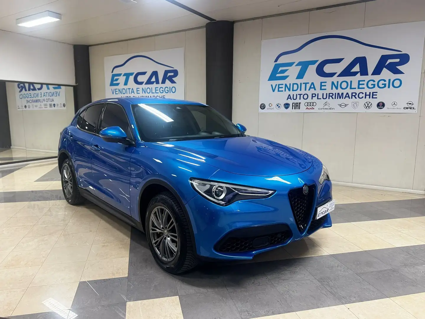 Alfa Romeo Stelvio Stelvio 2.2 t Super Q4 210cv auto Blu/Azzurro - 1