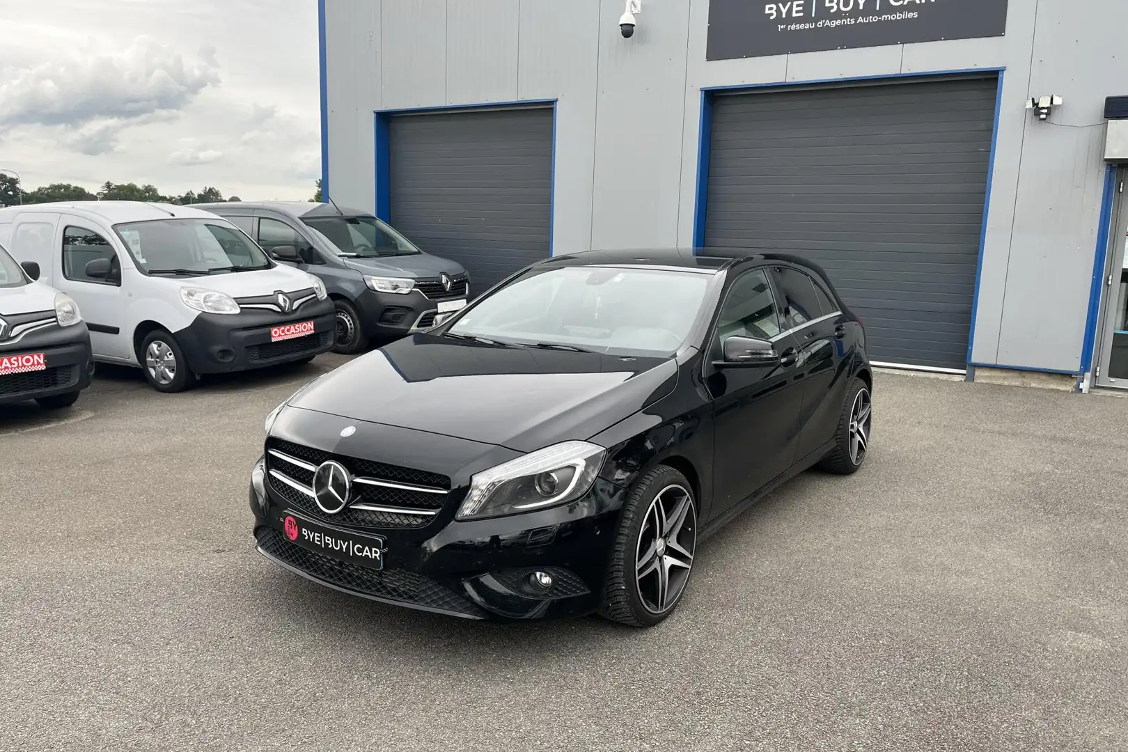 Mercedes-Benz A 180 A 180 CDI Fascination Carplay GARANTIE 12 MOIS Zwart - 1