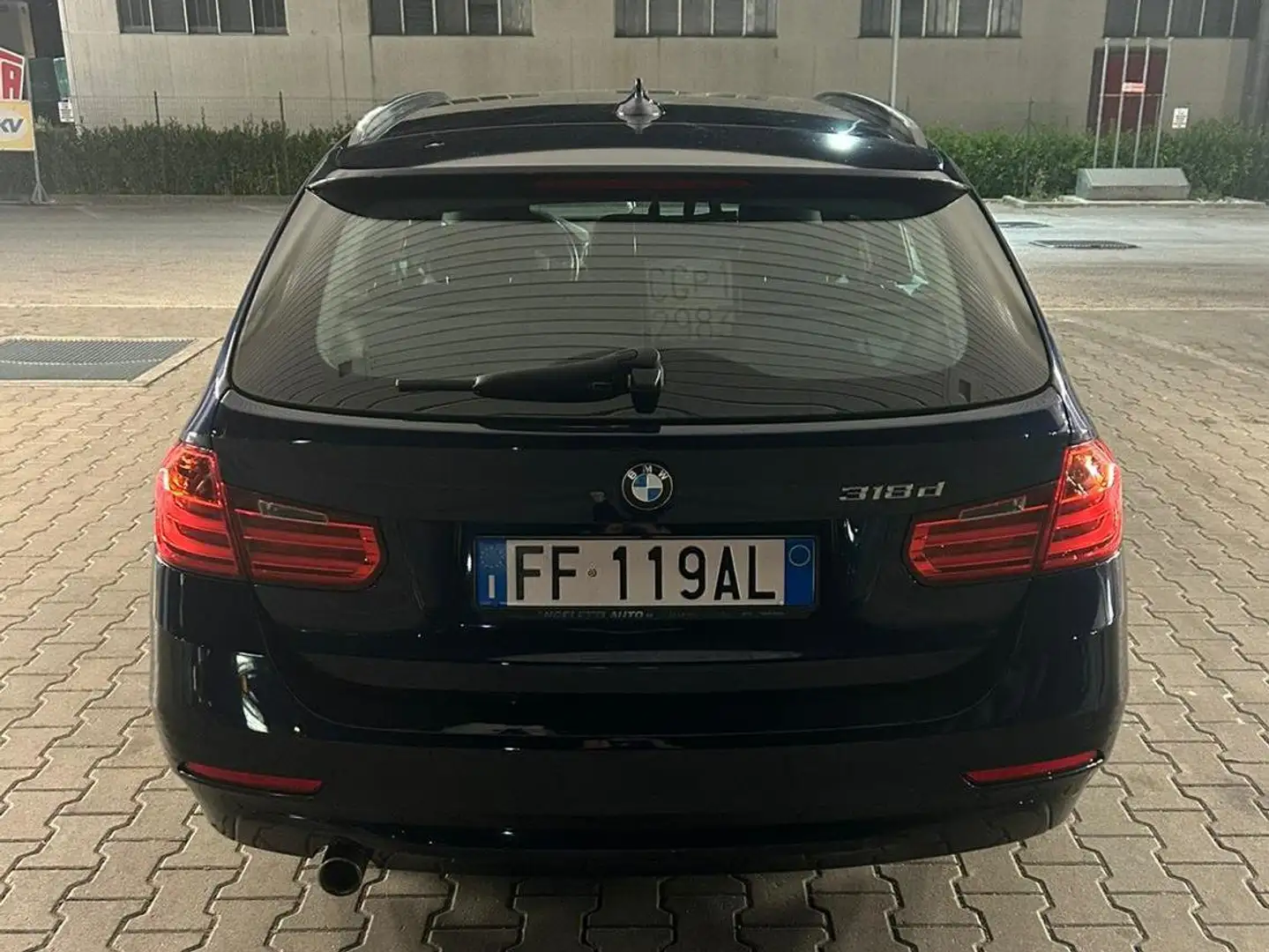 BMW 318 318d Gran Turismo Sport Синій - 1
