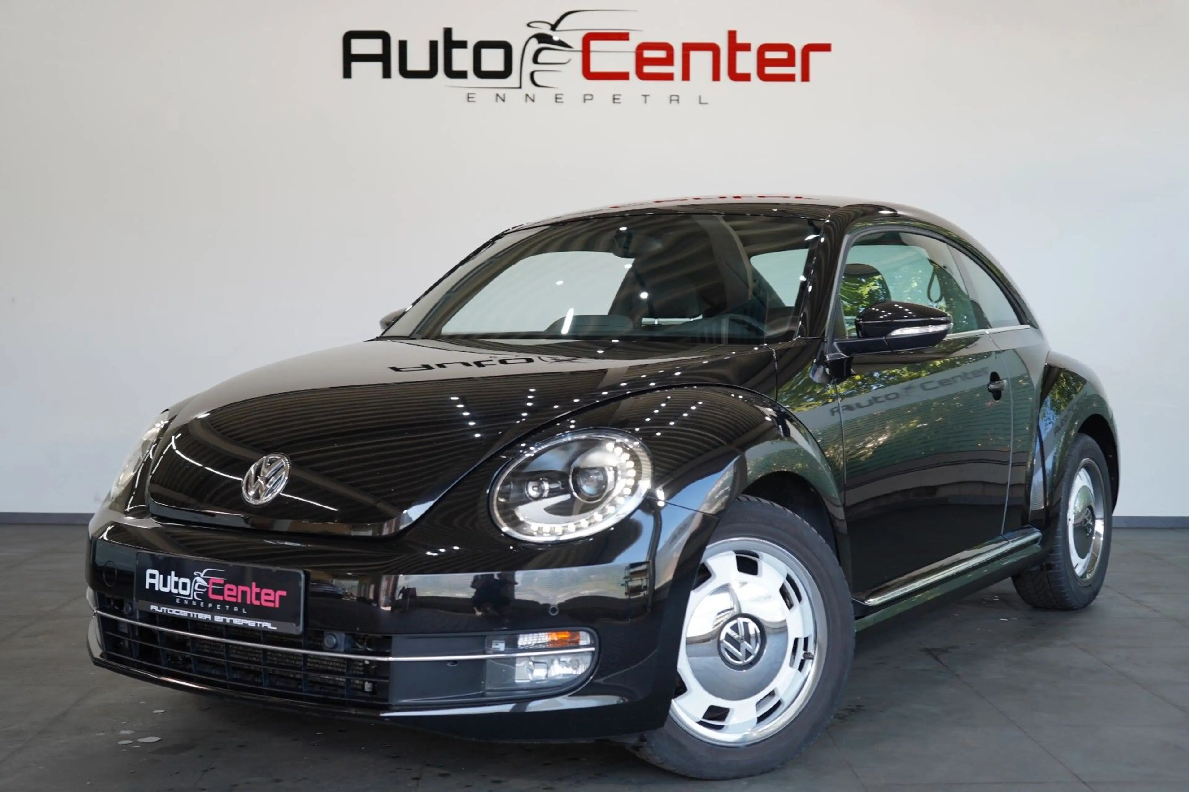 Volkswagen Beetle Lim. Design*PDC*FenderSound*KomfortPaket*